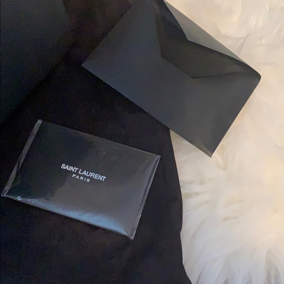 2️⃣0️⃣0️⃣0️⃣ 🚨‼️ Ysl Cassandra purse - Picture 6 of 6